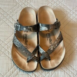 Papillio Tabora Womens Gray Floral Birko-Flor
Sandals EU 39 /  US 8 (EUC)